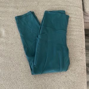 Lululemon 23” Align leggings with pockets Green Jasper size 6
